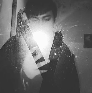 Meet your Posher, Santos